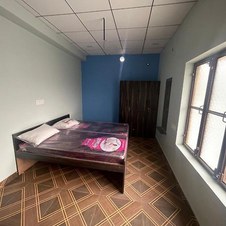 Shiv Shakti Guest House Bhiwāni Exterior foto