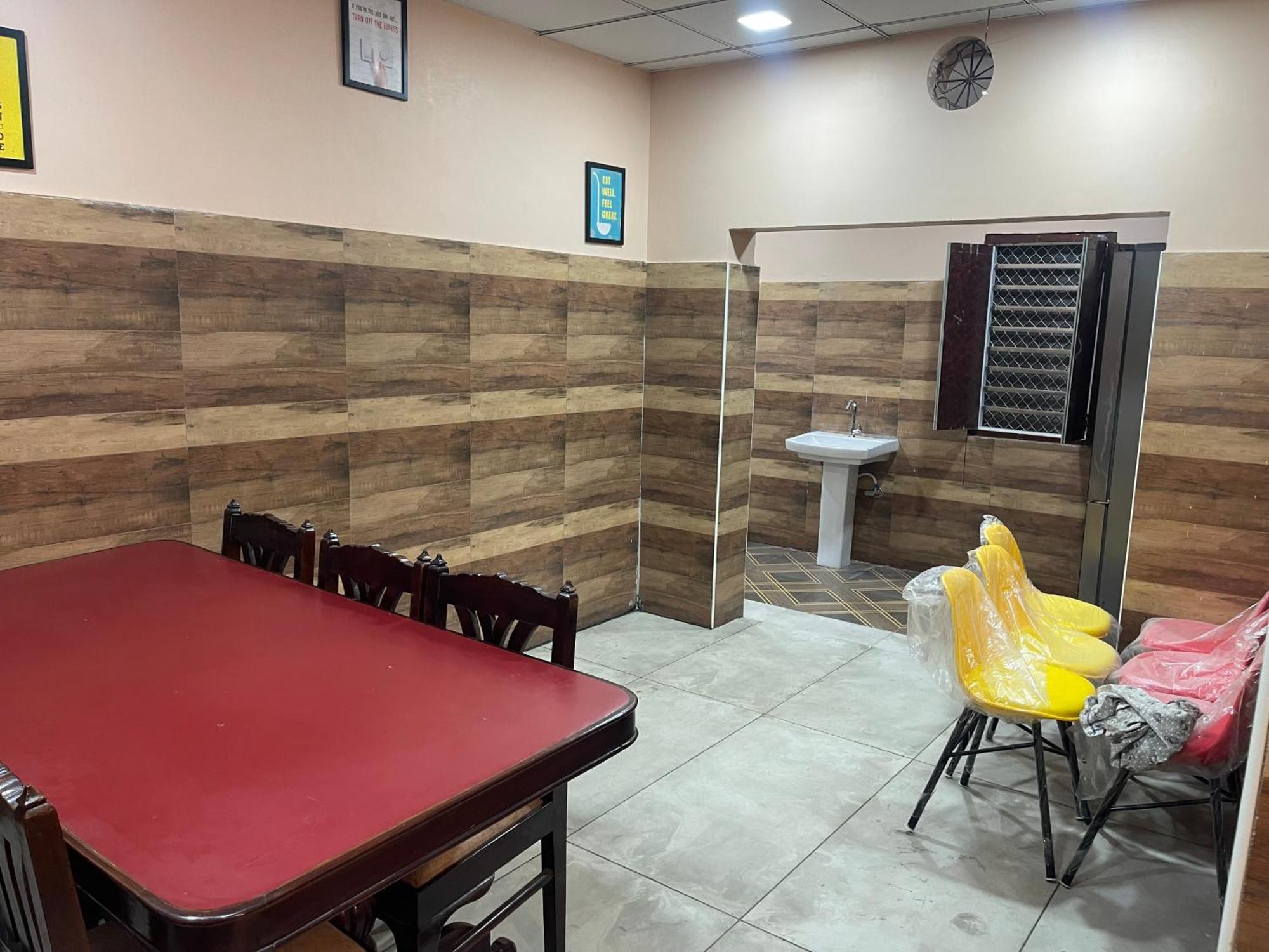 Shiv Shakti Guest House Bhiwāni Exterior foto